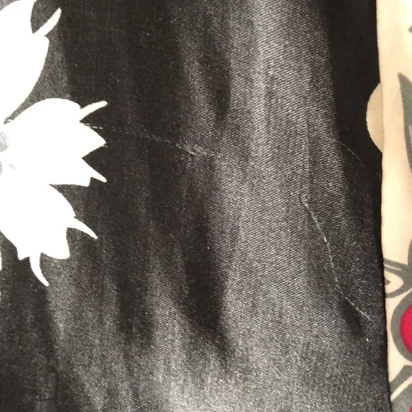 Silky Black Floral Satin Kimono Robe with Pink Accents - Picture 10 of 10